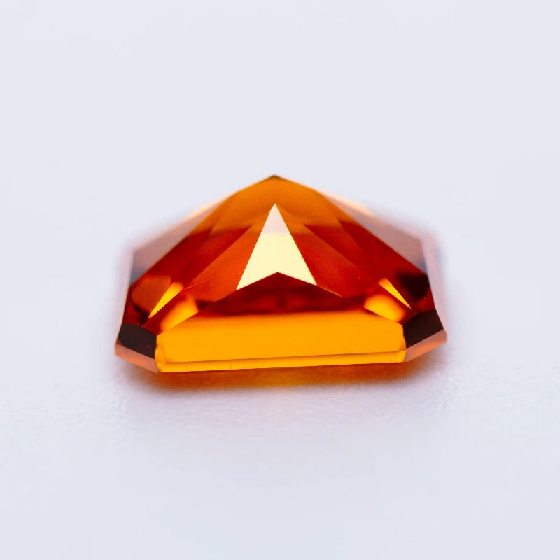 Kubisches Zirkonium, rechteckige Form, Crushed-Ice-Schliff, orange Farbe, 4K-Schliff, 5A-Qualität, synthetischer CZ-Edelstein – Detail 2