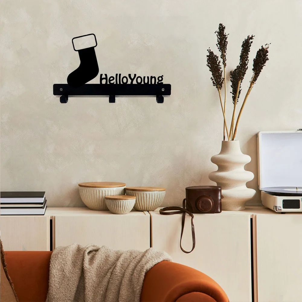 “Splendid 1pc Wall Mounted Key Holder – Christmas Stocking Grandeur. Wall Mounted Coat Hook for Majestic Holiday Decor.