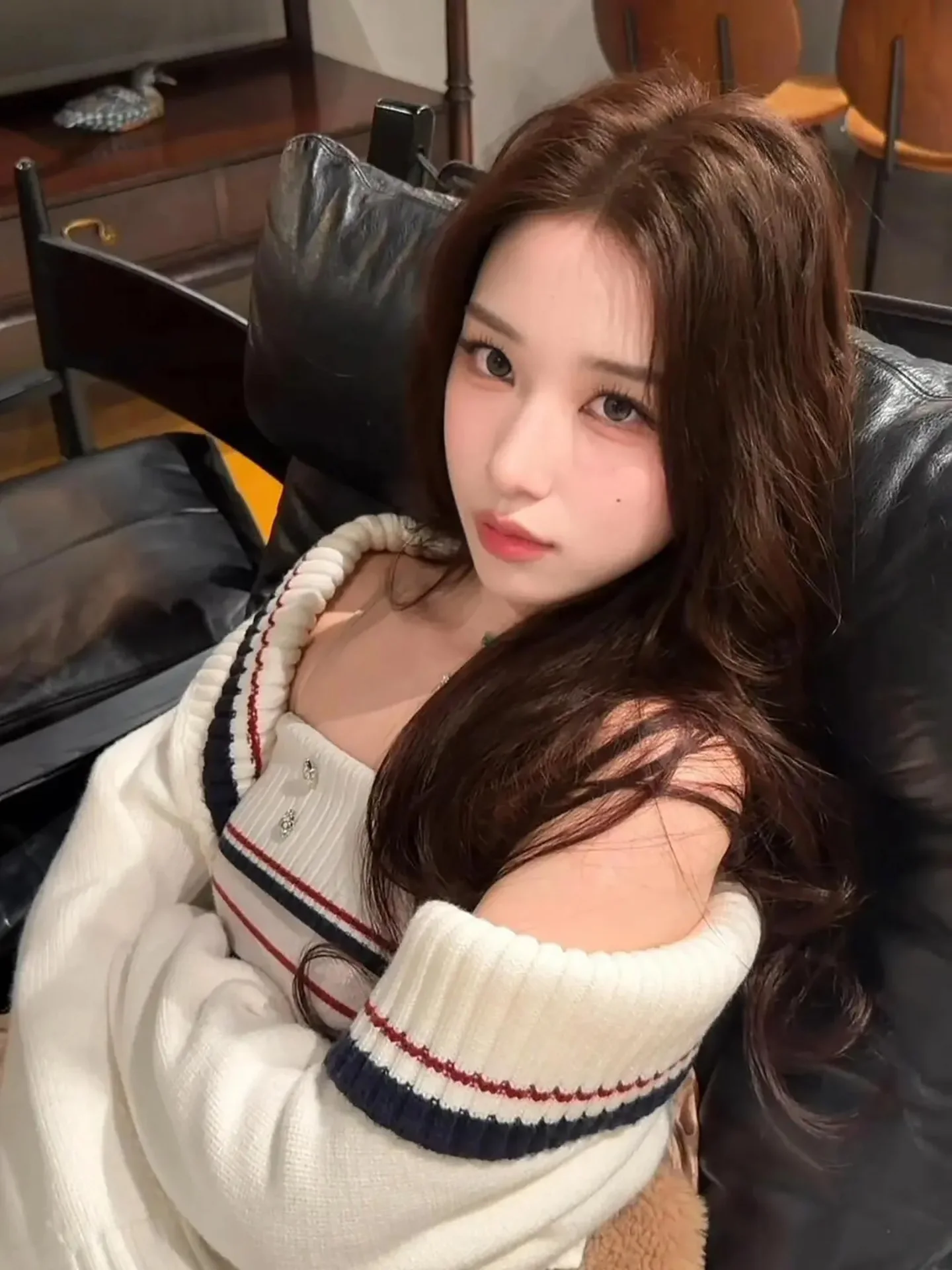 

Женский мягкий вязаный комплект из двух предметов Thiened, весна 2026, новый комплект с жилетом в полоску, повседневный теплый комплект