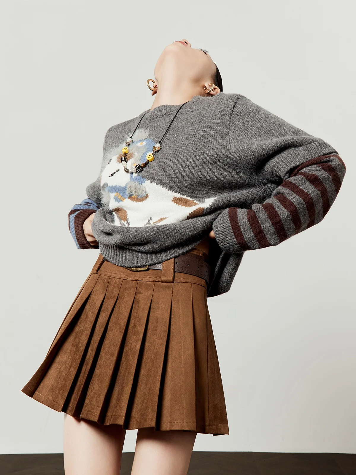 

Doggies ey Knitted Sweater Women's Spring New Cartoon Embroidery Fake Two-Piece Top Breathable Long Sve round Ne