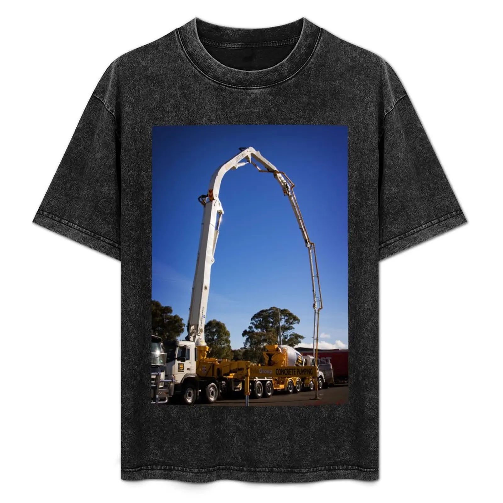 

Concrete Pump (1) T-Shirt Outdoor Sports Lightweight Tee