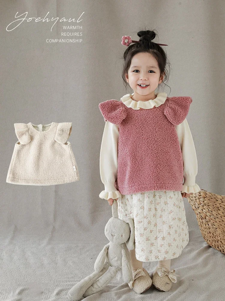 Girls' Winter Solid Vest 2023 Children's New Fashion Cute Small Flying Sleeves Versatile Warm Top