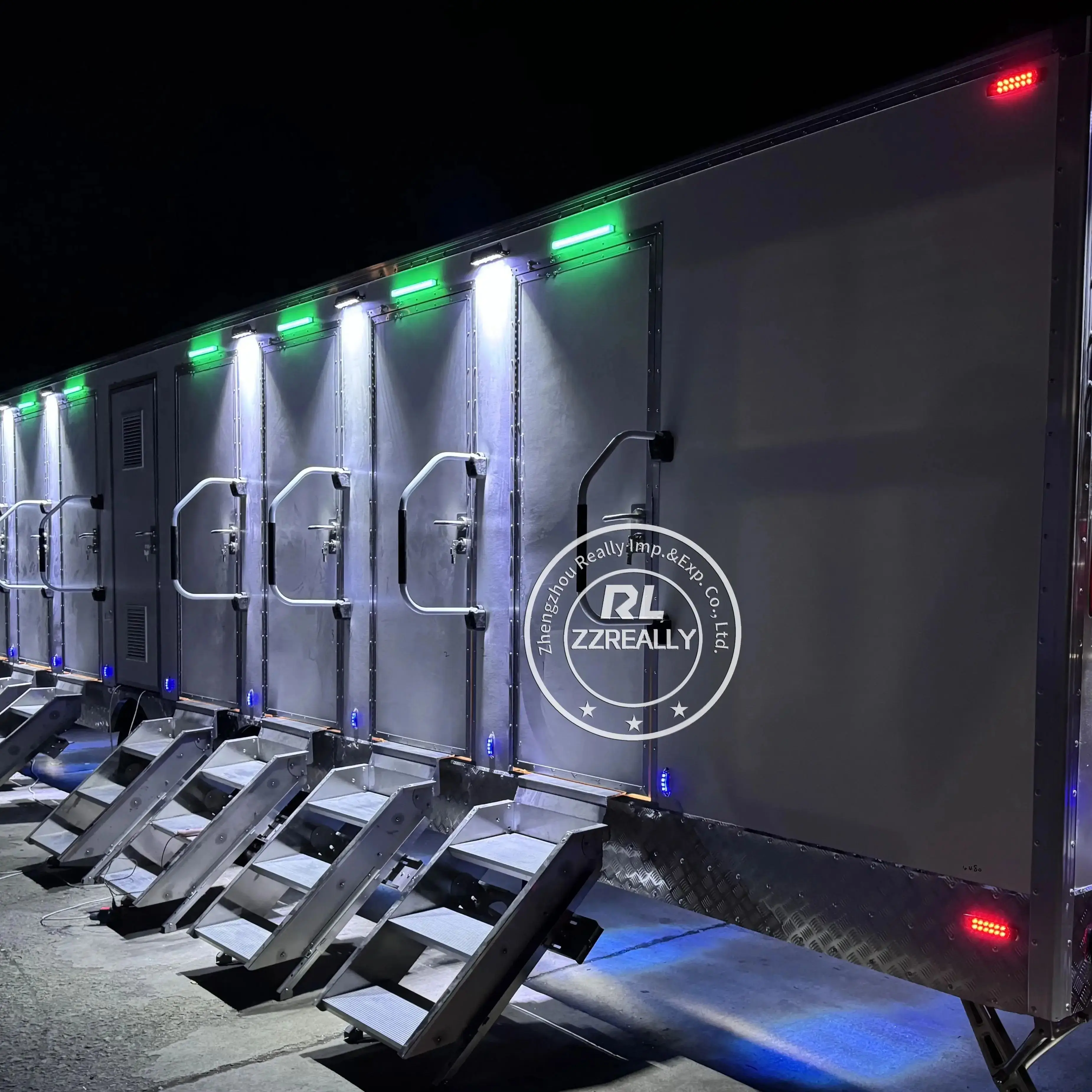 Trailer Toilet Mewah Toilet Umum Bergerak Kamar Mandi Portabel Khusus Kamar Mandi Berkemah Di Luar Ruangan