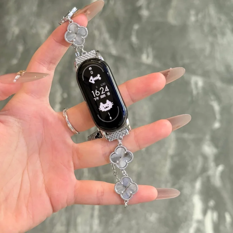 

The new four leaf clover is suitable for Xiaomi Band 8Pro/9Pro，For Mi band 3/4/5/6/7，8/8NFC/9/9NFC/10/10NFC，For Redmi Watch5/4