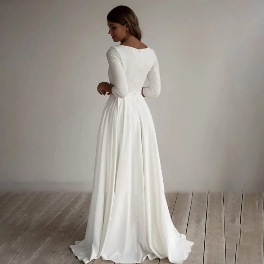 LZPOVE Simple Wedding Dress Long Sleeves A Line Crepe Boat Neck Elegant Bridal Dresses With Pockets Plus Size Robe De Mariee