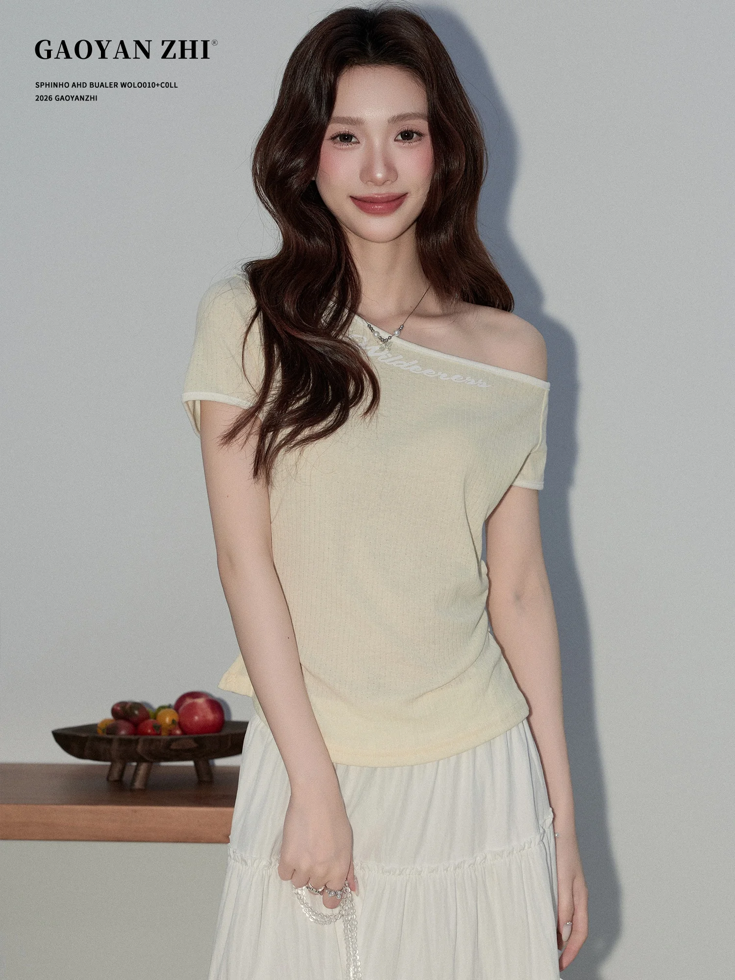 

High Yan Know Korean Style One Shoulder Knitted Shirt Short Sleeve Women Spring Summer Waist Inward Slimming Gentle Yellow De...