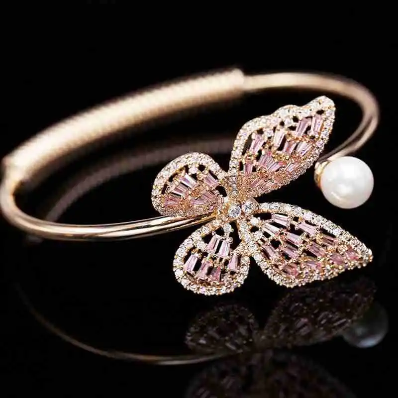 

Hollow Women's Smooth Chrysanthemum Round Butterfly Retro Gold and Silver Bracelet Open Bracelet Bracelet