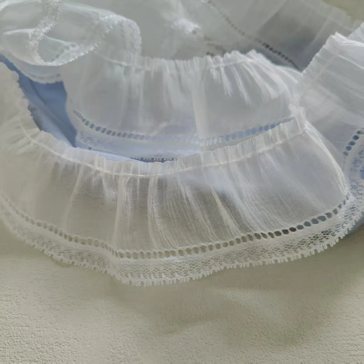 4.5 cm wide white silk-like creased lace lolita clothing pet sleeve neckline baby clothing DIY decoration