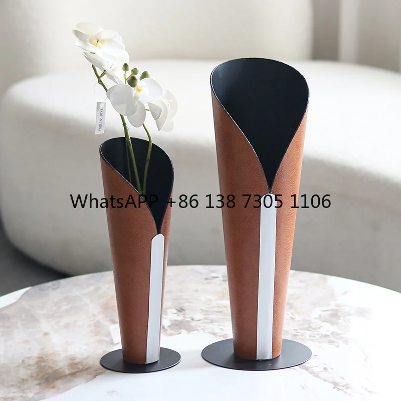 

Light luxury abstract torch metal leather flower ornament light luxury model room living room hotel entrance decoration vase