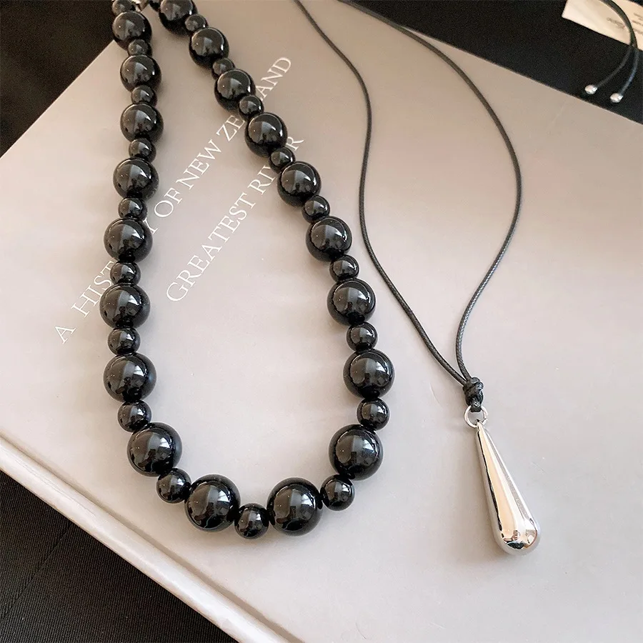 Double Layer Black Glossy Bead Choker Waterdrop Pendant Cord Sweater Minimalist Retro Necklace Women Casual Fashion Jewelry Gift