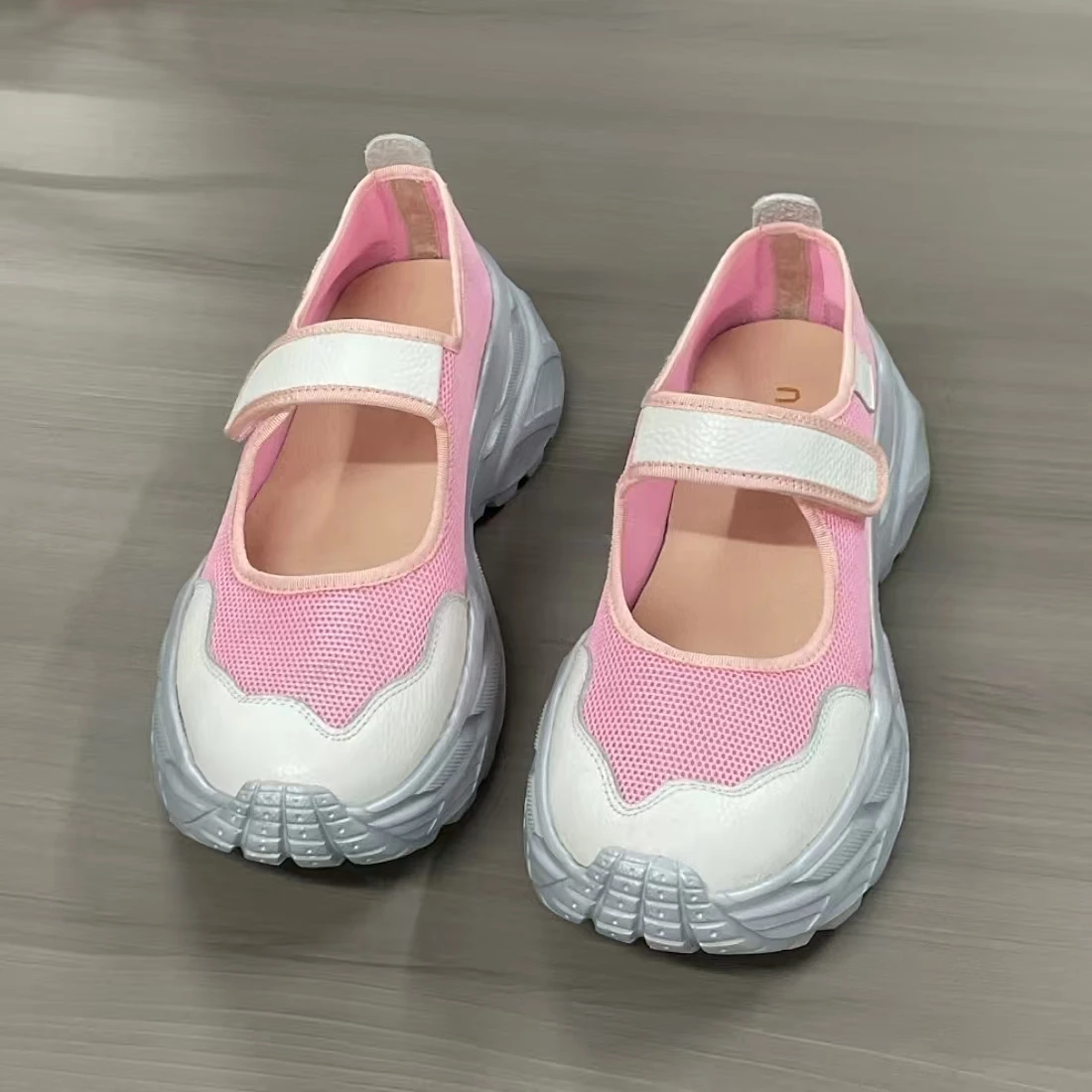 Xingliupi Trendy Grid Comfortable Women's Shoes Casual Shoes Fashion Popular Sneakers for Women Unique Shape Genuine Leather