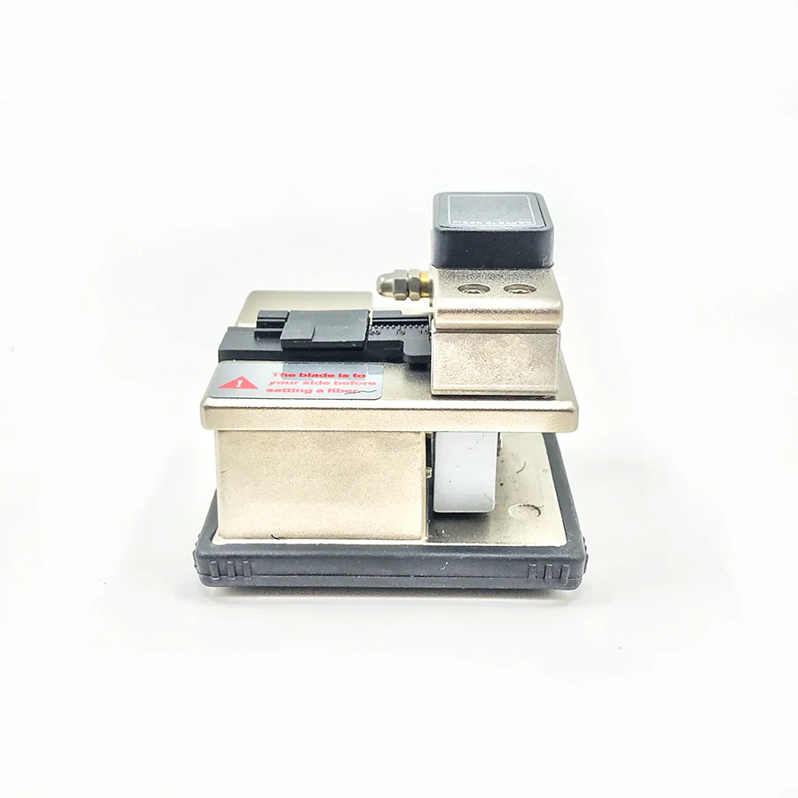 

ST3110D Fiber Cleaver with 16-position Blade 48,000 Single-fiber Cleaves