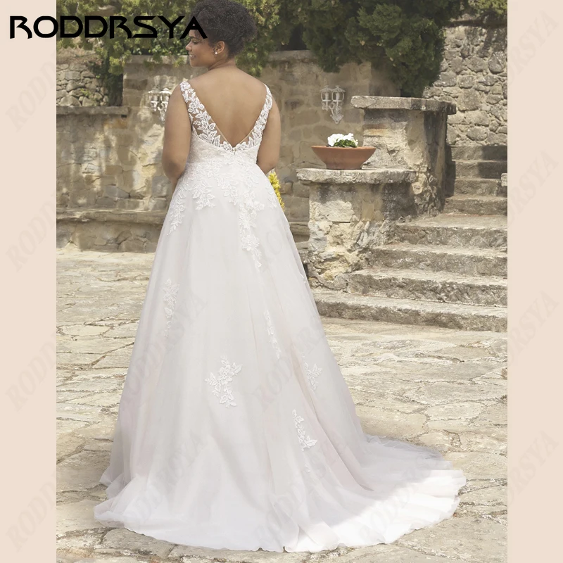 RODDRAYA V-hals trouwjurk met rugloze grote maten bruidsjurk A-lijn Tulle Bride Party mouwloos kant Applique Vestido De NoivaV-hals trouwjurk met rugloze grote maten bruidsjurk A-lijn Tulle Bride Party mouwloos kant Ap