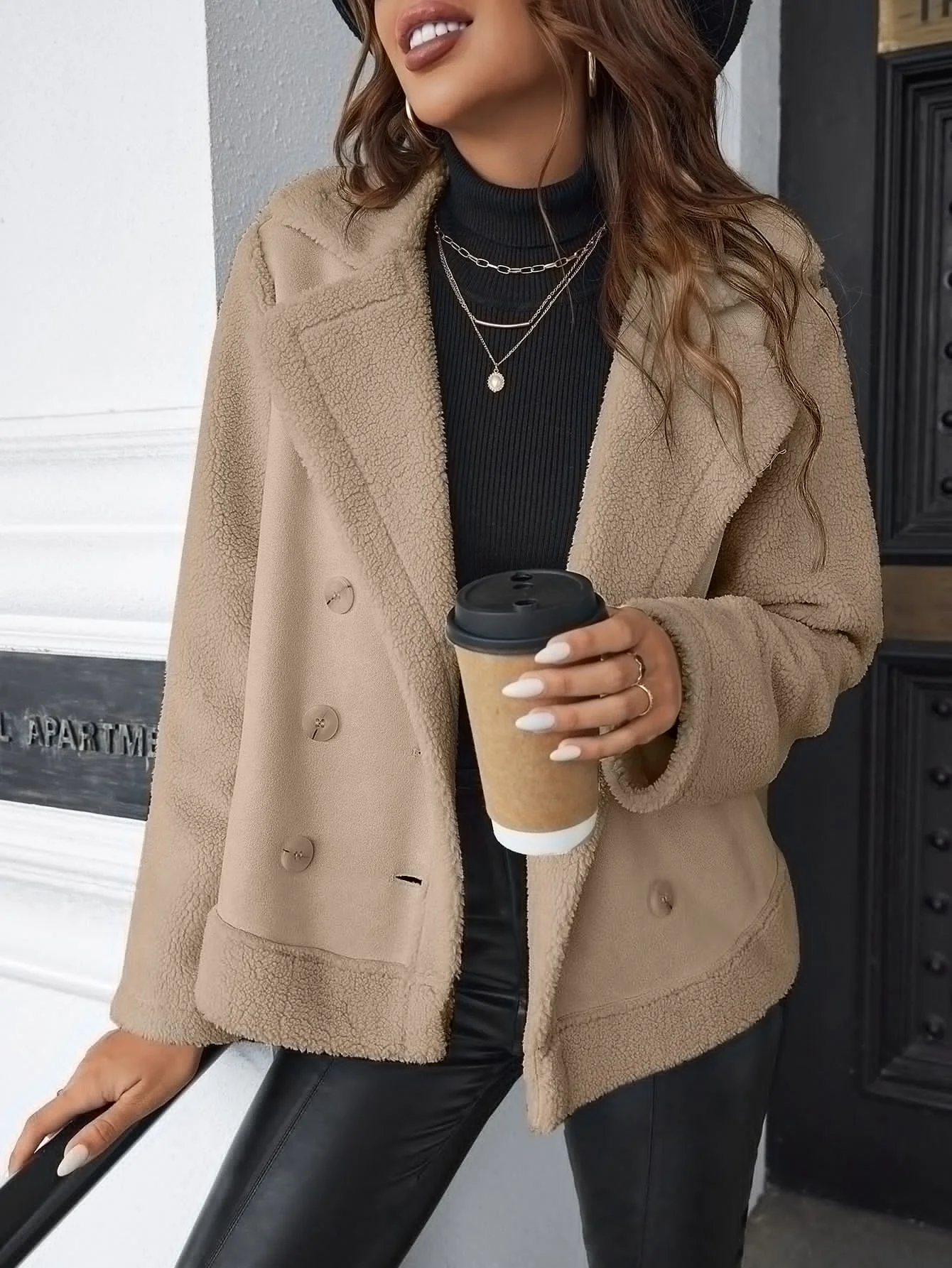 معطف قصير نسائي عصري من القطيفة سترة شبابية ملابس خارجية غير رسمية لخريف وشتاء 2025 عصري #5