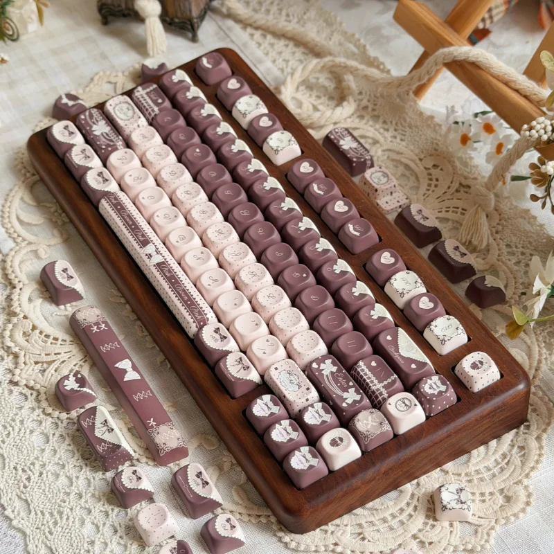 Chocolate Love Cute Keycaps Set,132 Keys MOA Profile Custom PBT Double Shot Keyboard Caps For Mechanical Keyboards 60% 75% 100%