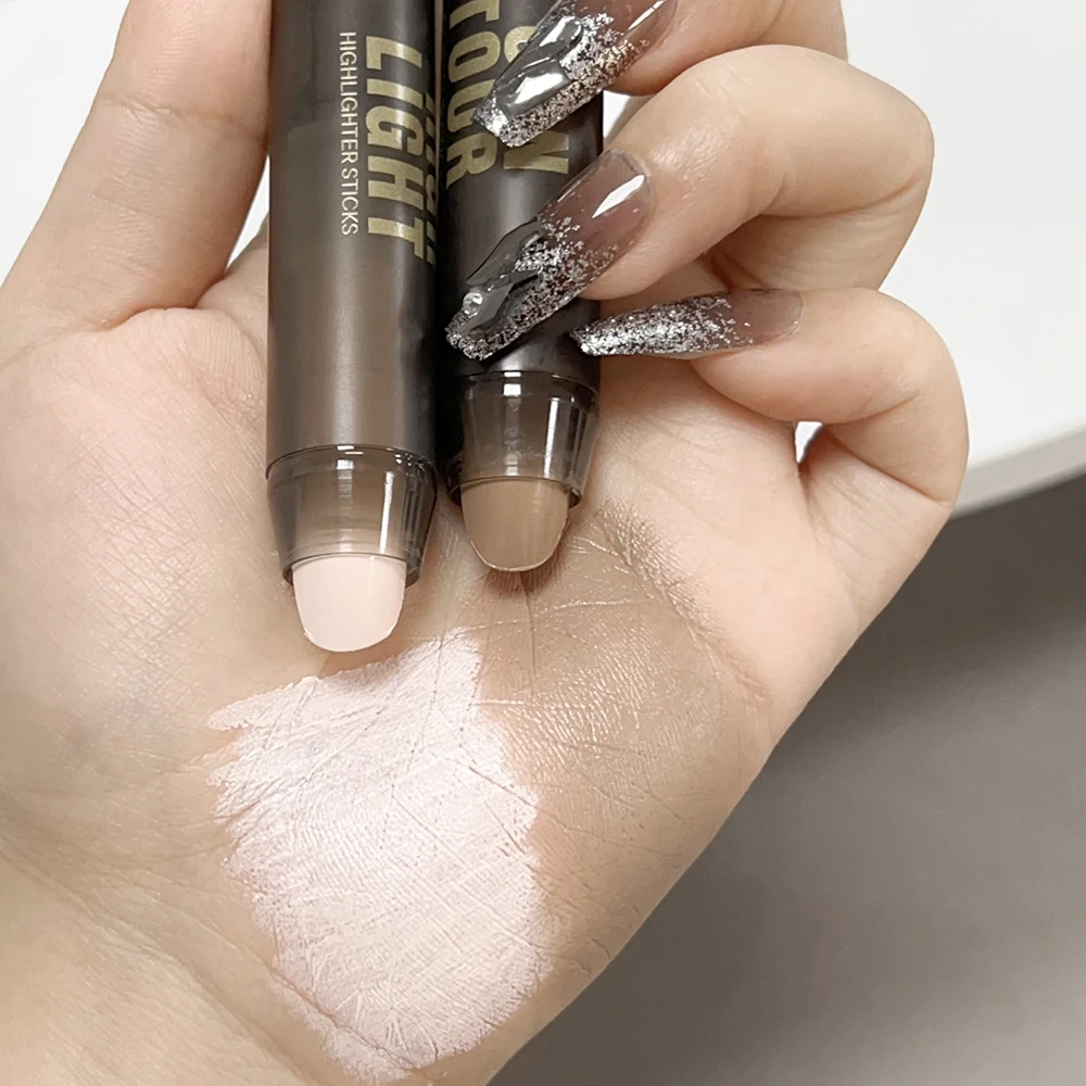 Hydrateren Accentueren Contourstick Nieuwe 3d Fleuren Langdurige Gezichtscontour Bronzer Concealer Crème Body Shimmer Make-Up