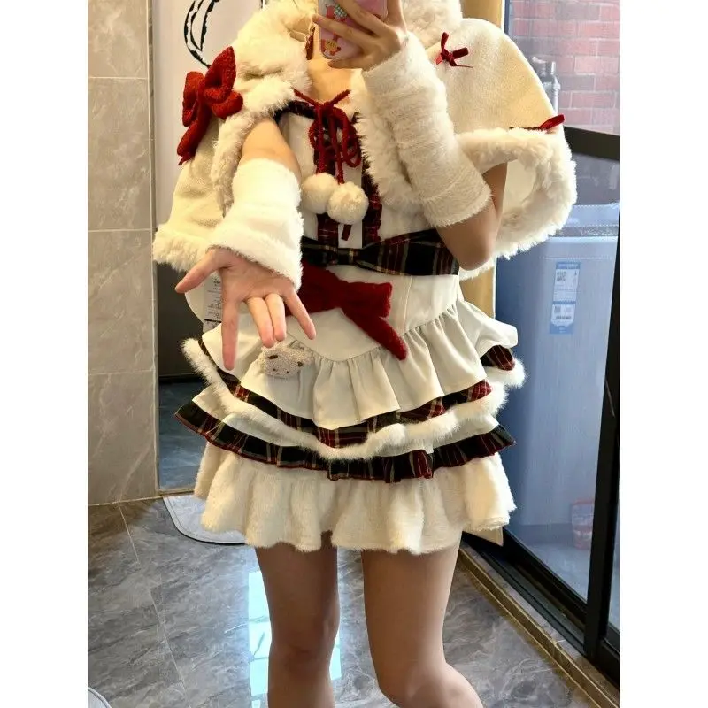 Lovely Winter Girl Sweet Age Reduction Bow Cloak Coat Sleeve Color Contrast Patchwork Suspender Pompadour Skirt Set