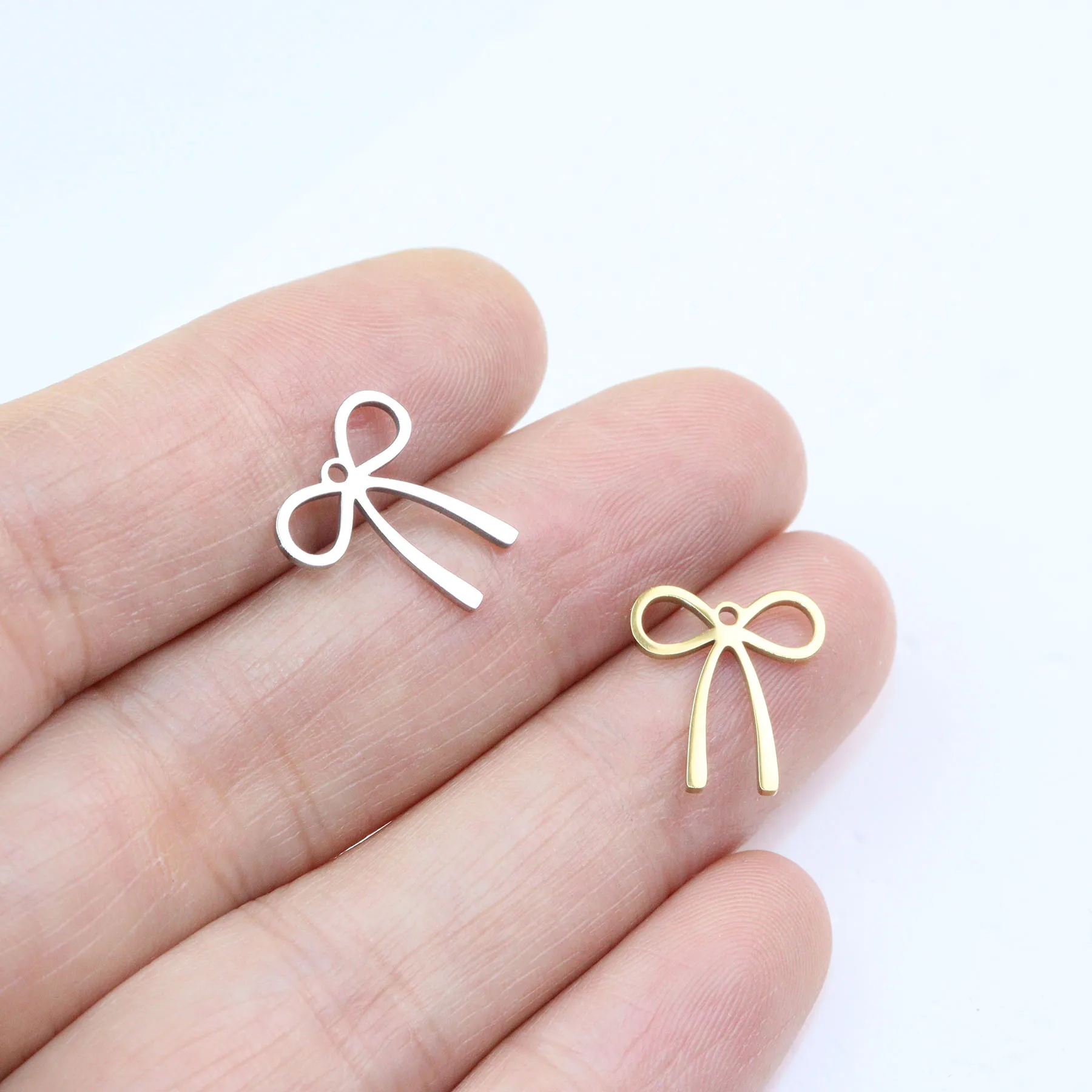10pcs Wholesale Stainless Steel High Quality Mirro Polish Bow Girls Charms Pendant DIY Handmaking Vacuum Plt Necklace Bracelets