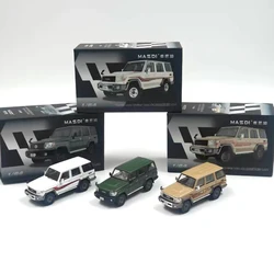 MASSDI 1/64 Scale 1994 Land Cruiser LC76 Alloy Car Model Adult Classic Collection Static Display Toy
