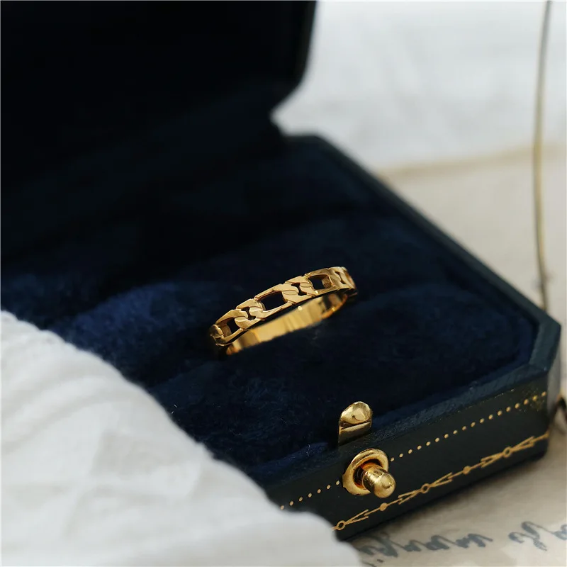 Brazil Retro French Hollow Out Chain Winding Rings Female Fashion Chain Personality Element Titanium Steel Rings Waterproof