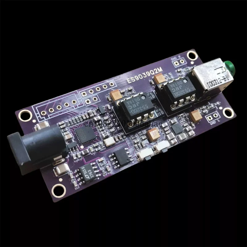 

Декодирующая плата ES9039Q2M с входом I2S и асинхронным USB-интерфейсом ES9039. Модуль может быть подключен к итальянскому интерфейсу.