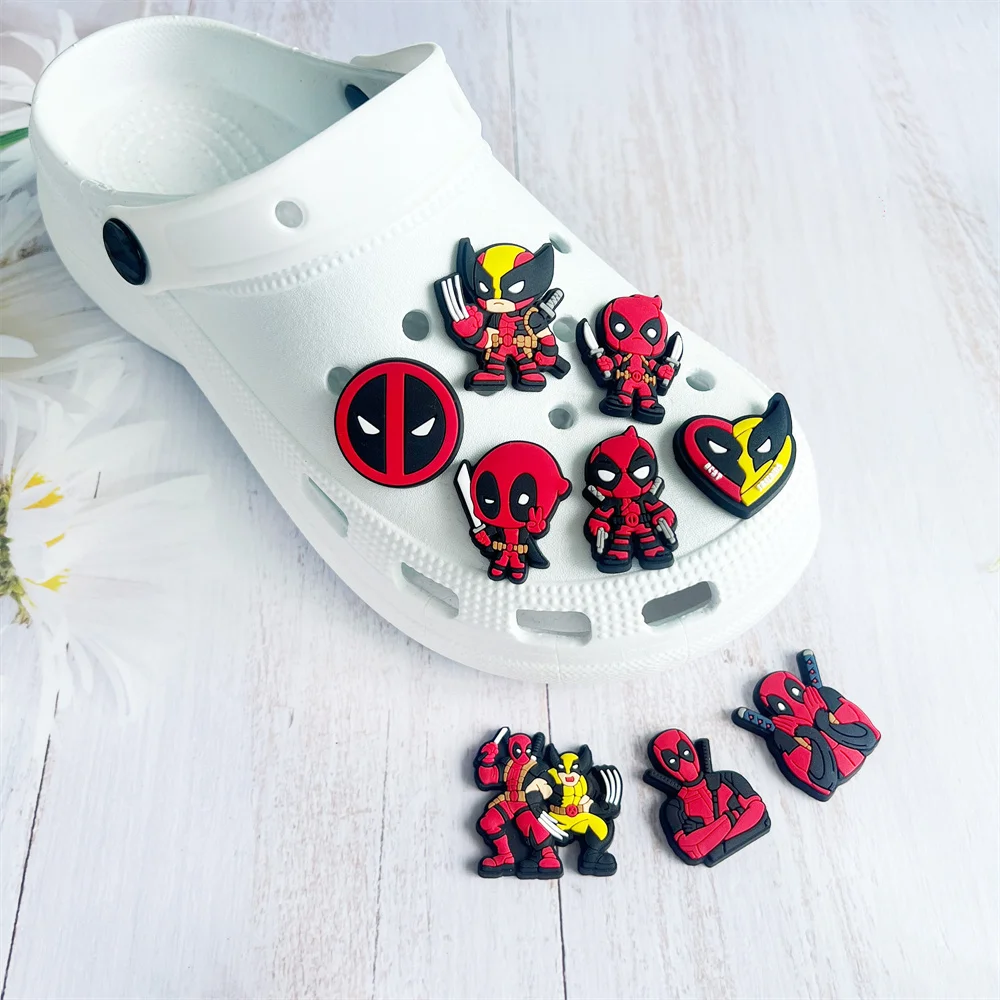 9 sztuk/zestaw MINISO Marvel Deadpool seria kreskówkowa zawieszki do butów akcesoria DIY dekoracje na klasyczne chodaki sandały prezenty dla dzieci