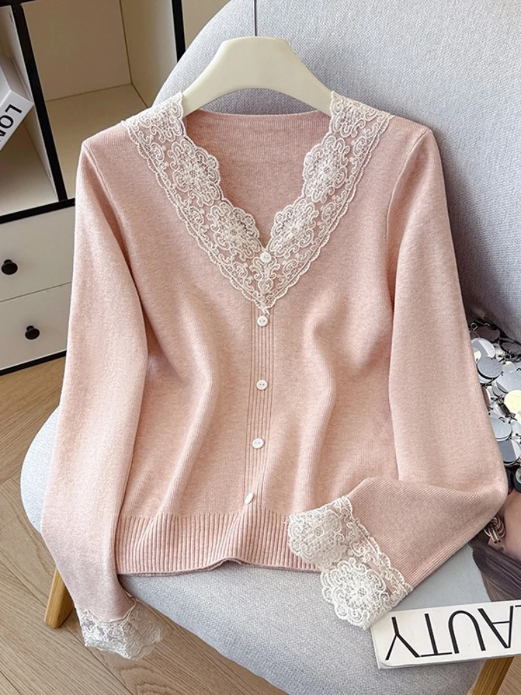 

REALEFT Autumn Winter Lace Patchwork V-neck Women's Pullovers Long Sleeve Knitted Elegant Single Breasted Korean Sweaters Female