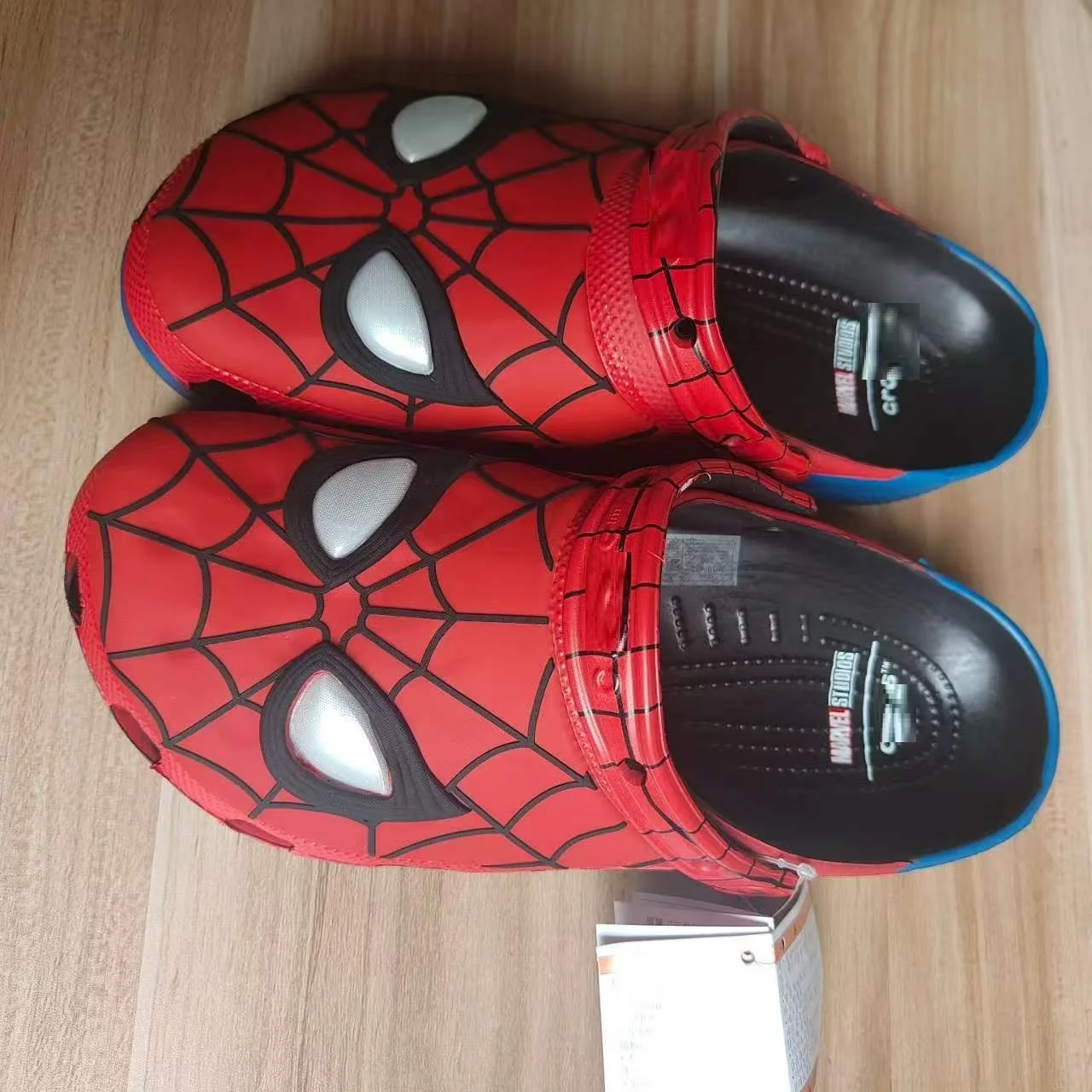 Unisex Monster Spider Web Print Clogs Boys Nonslip Eva Garden Shoes Slip-On Beach Pool Slippers with Adjustable Heel Strap