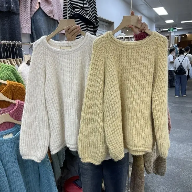 South Korea 2024 Autumn/Winter Clear Color Temperament Slimming and Age Reducing Versatile Round Neck Pullover Knitted Sweater