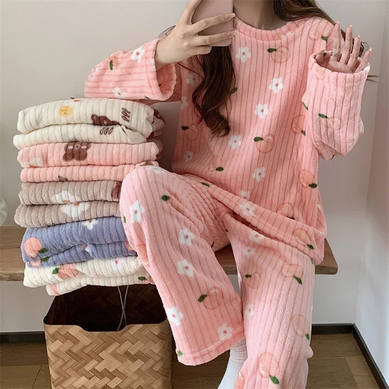 2024 Autumn Winter Round Neck Cute flower Flannel Pajamas for Women Home Clothes pijamas set Thickened Coral Velvet sleepwear