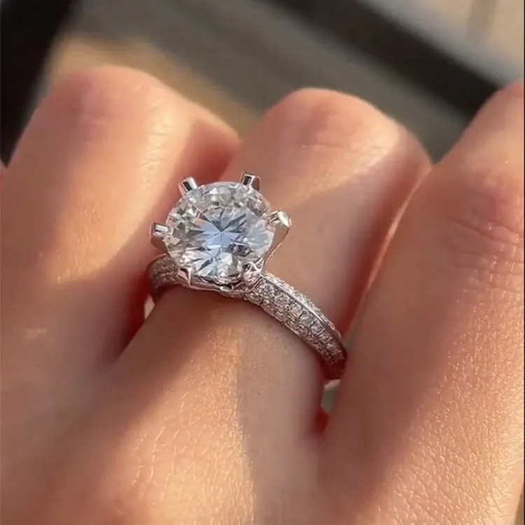 

Фабрика продает круглое кольцо D цвета 1 2 3Ct IGI с бриллиантом для выращивания в лаборатории Роскошное кольцо Au750 из розового золота 18 карат обручальное кольцо для вечеринки