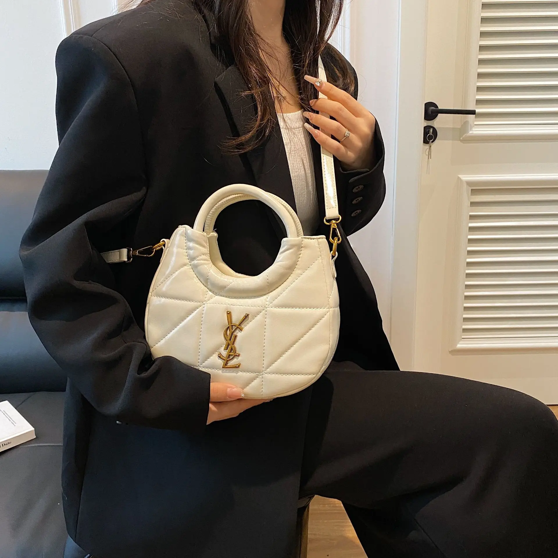 ‌ 2025 Sac à bandoulière coréen tendance - Fourre-tout décontracté pour femme, sac à main vintage