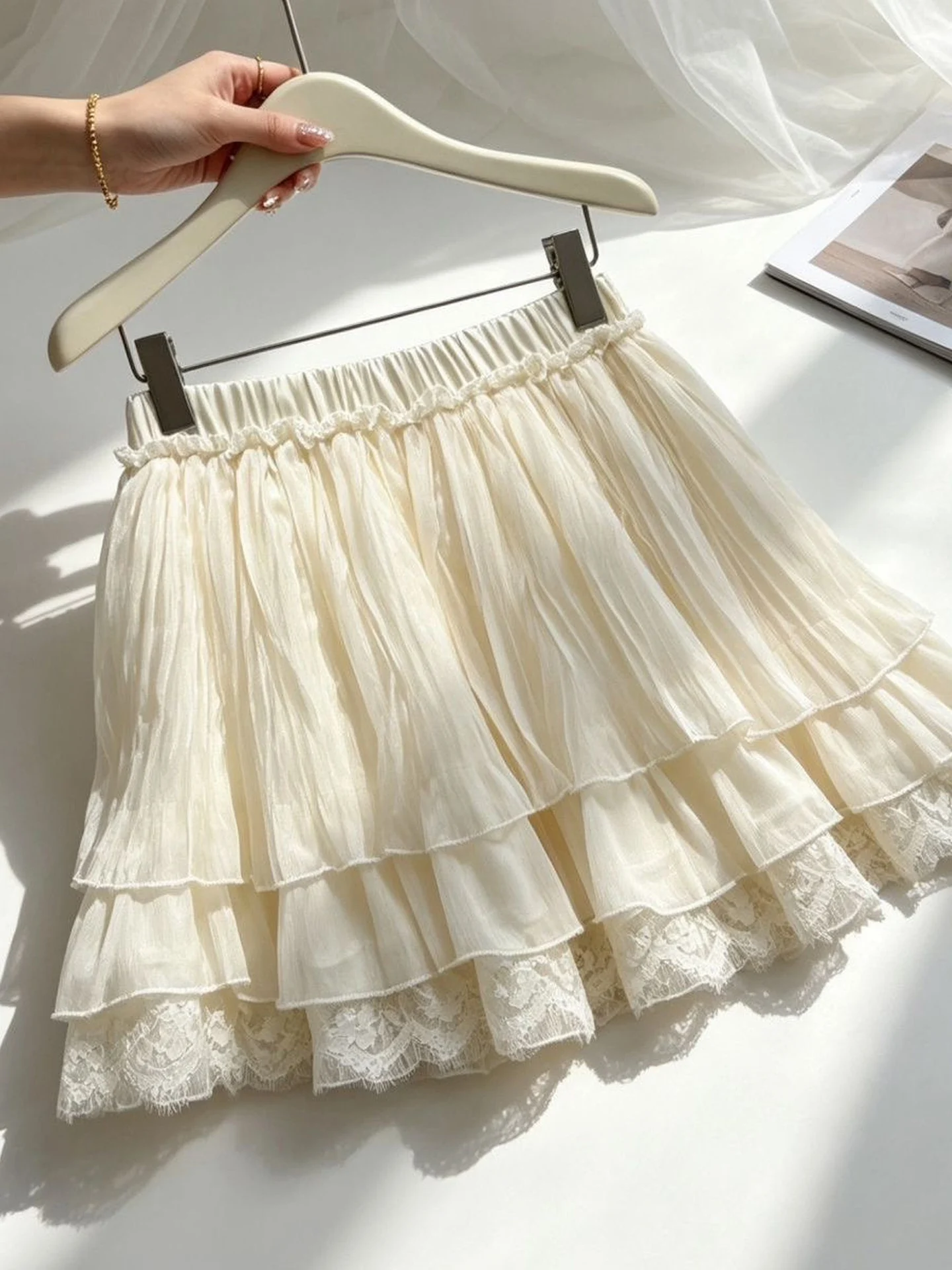 Sweet Princess Style Short Cake Skirt High Waist Lace Trim Splicing Puffy Design for Women Autumn New Arrival Korean Version
