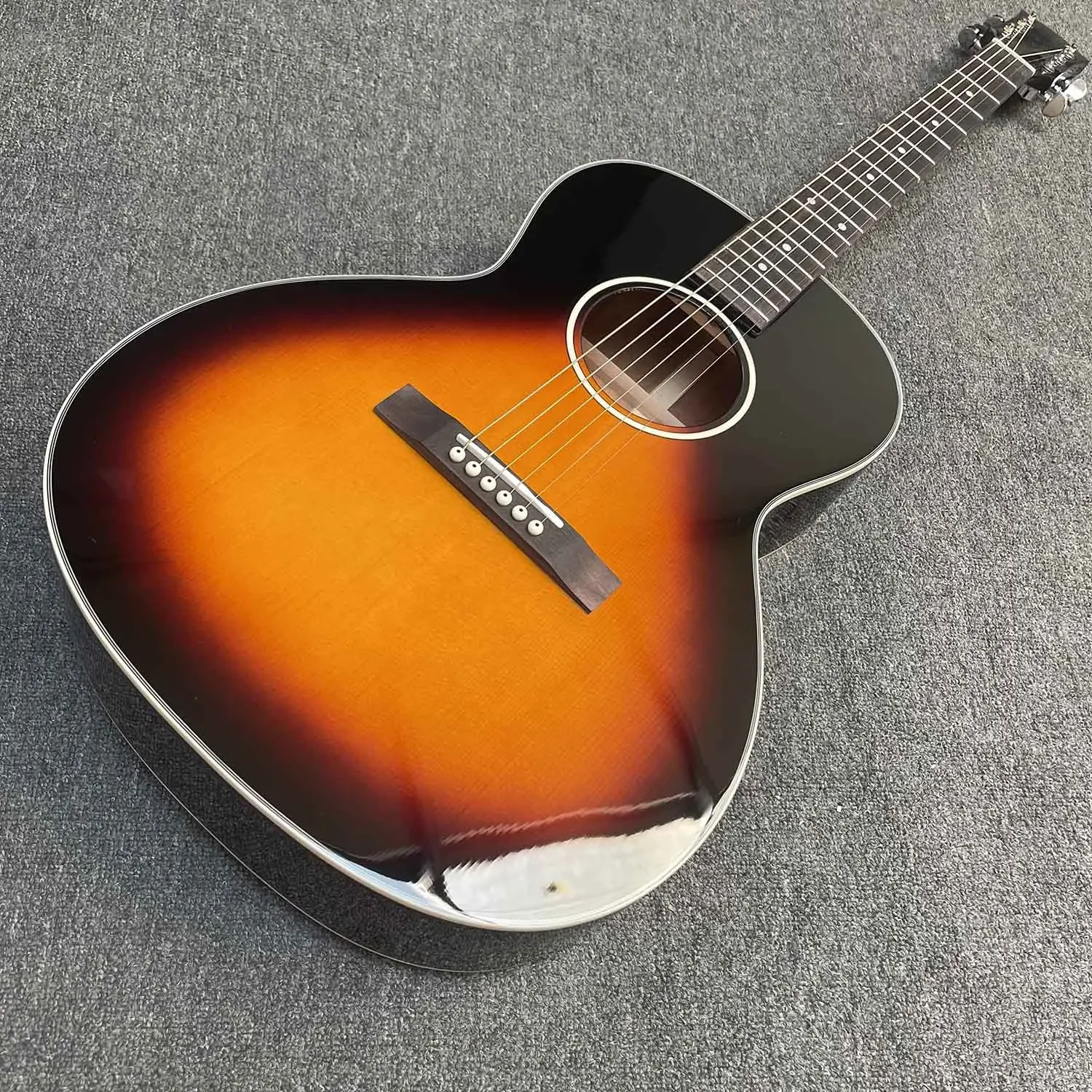 

Custom Grand L0 Standard Vintage Sunburst Acoustic Guitar