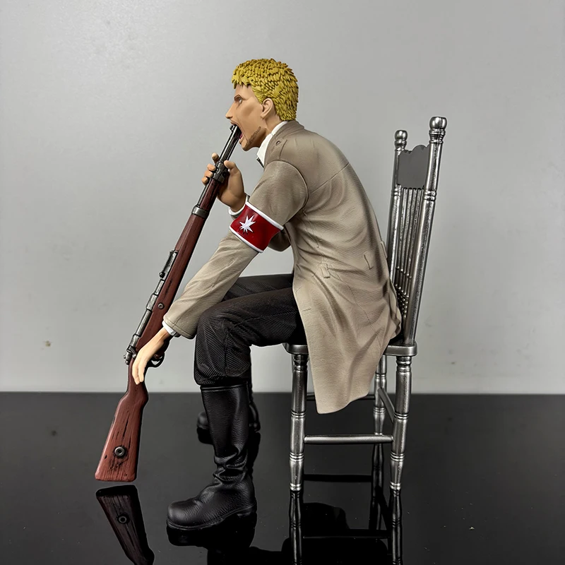 進撃の巨人ライナーブラウン口に銃を挿入したフィギュアコレクタブルスタチューアニメ周辺pvcモデル装飾ギフト大人のファン向け
