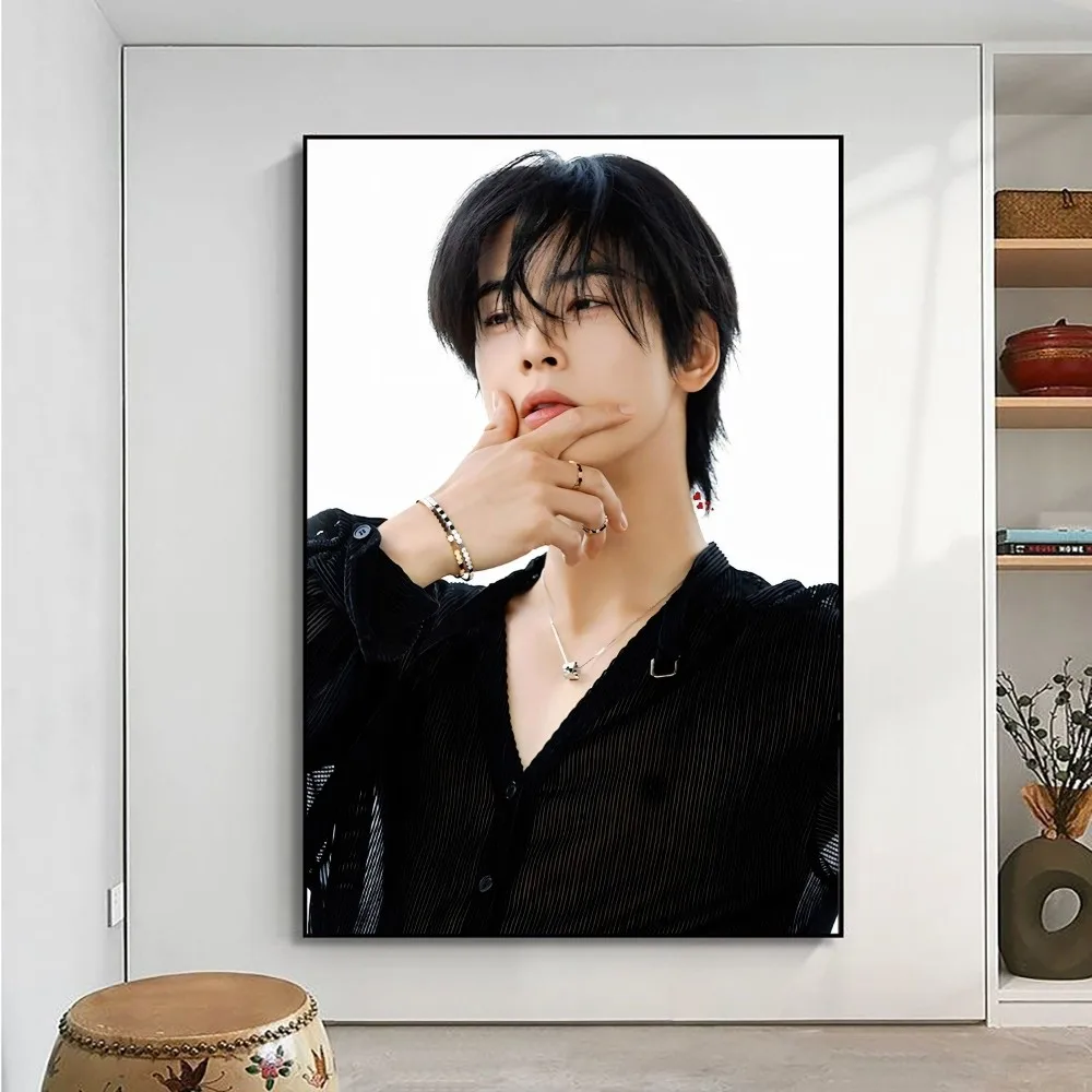 Korea Actor Cha Eun Woo Poster Posters Kraft Paper Vintage Poster Wall Art Painting Study Aesthetic Art Small Size Wall Stickers