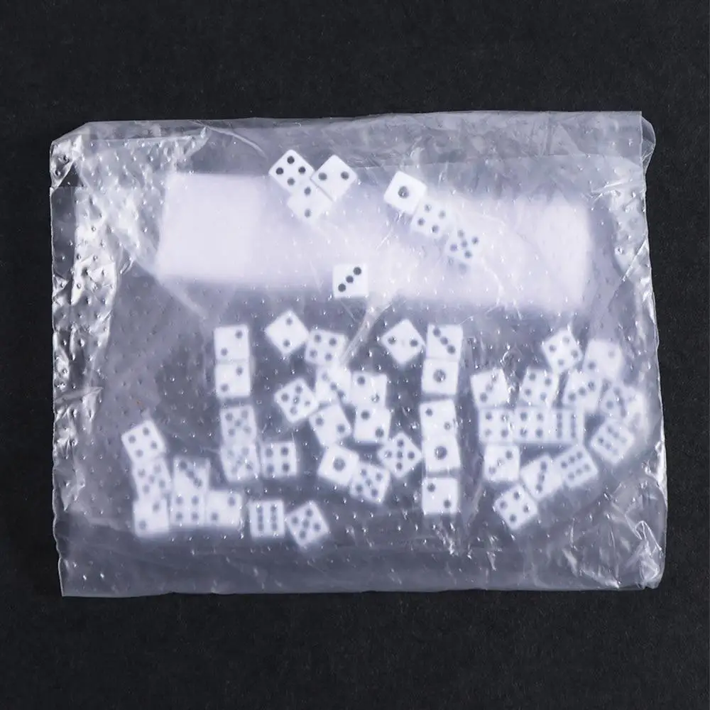 Standard Six Sided 5mm Mini Dice 6 Sided Acrylic 5mm Dice Plastic Cubes Colored Dice Table Games
