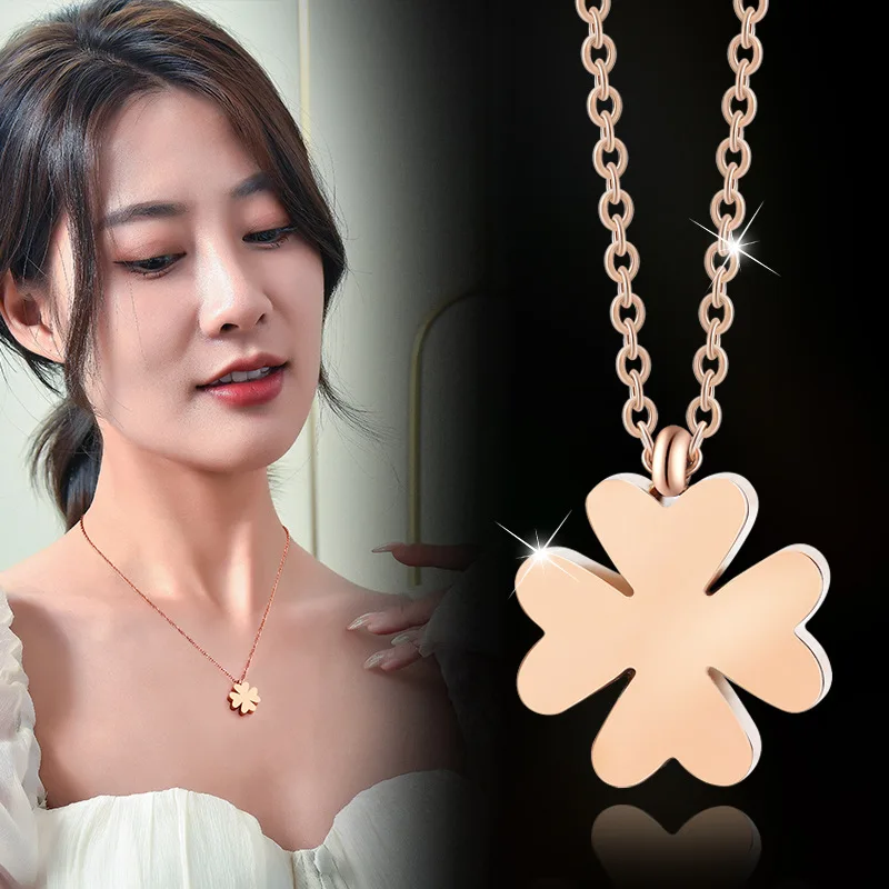 Brandneue, lichtbeständige Goldblumen-Halskette, Schlüsselbein-Halskette, Geschenk für Frauen, modische Halskette aus Titanstahl