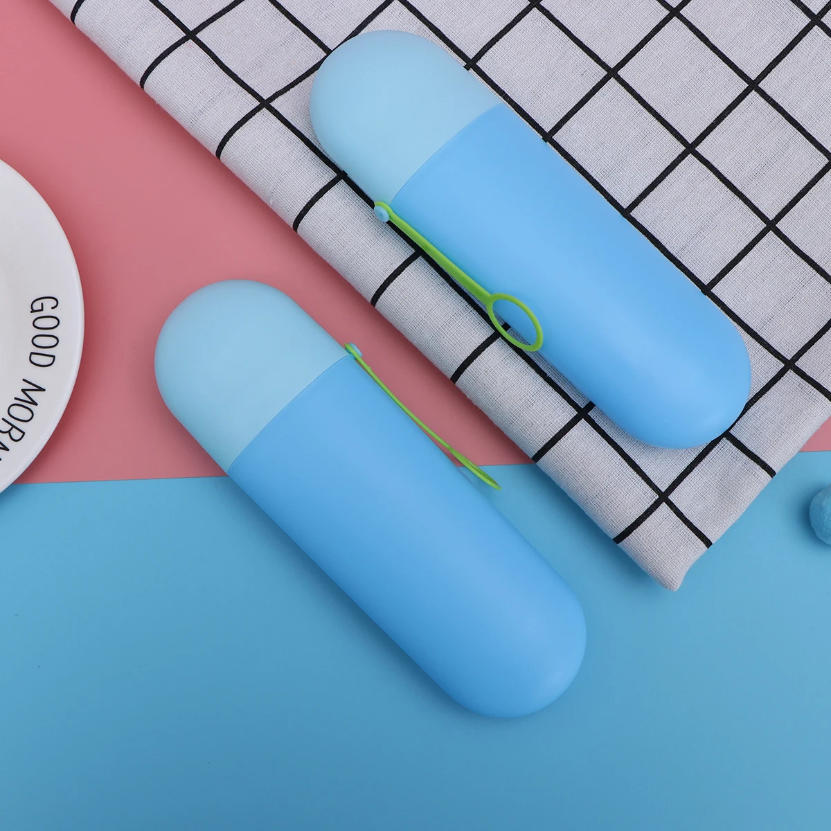 

2Pcs Plastic Toothbrush Case Travel Storage Holder Simple Design Portable Brush for Home and Outdoor