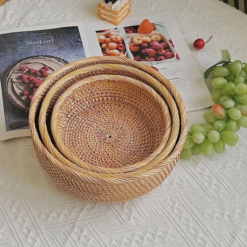 

Корзина с фруктами и водой из виноградной лозы, круглый поднос с фруктами для хранения закусок, димсам, простая и деревенская домашняя корзина в стиле ретро