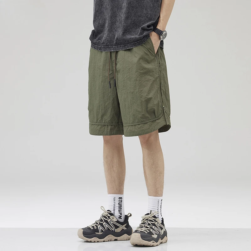 

Мужские летние модные тонкие шорты из ледяного шелка, мужские свободные однотонные повседневные шорты, Мужская Уличная одежда, прямые шорты с карманами, K350, 2024