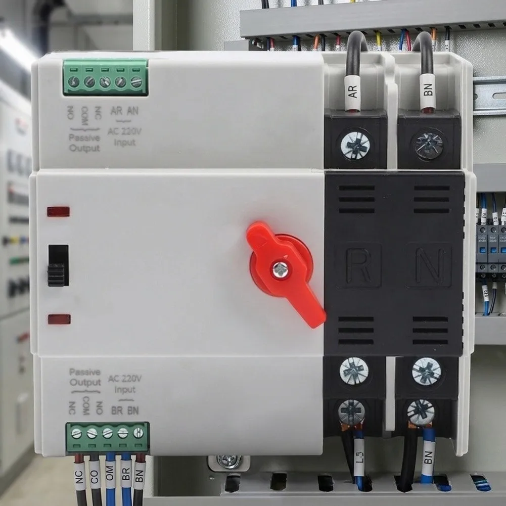 Auto Manual Transfer Switch 125A AC110V for Dual Power Sources with 50/60Hz Support and High Reliability Design