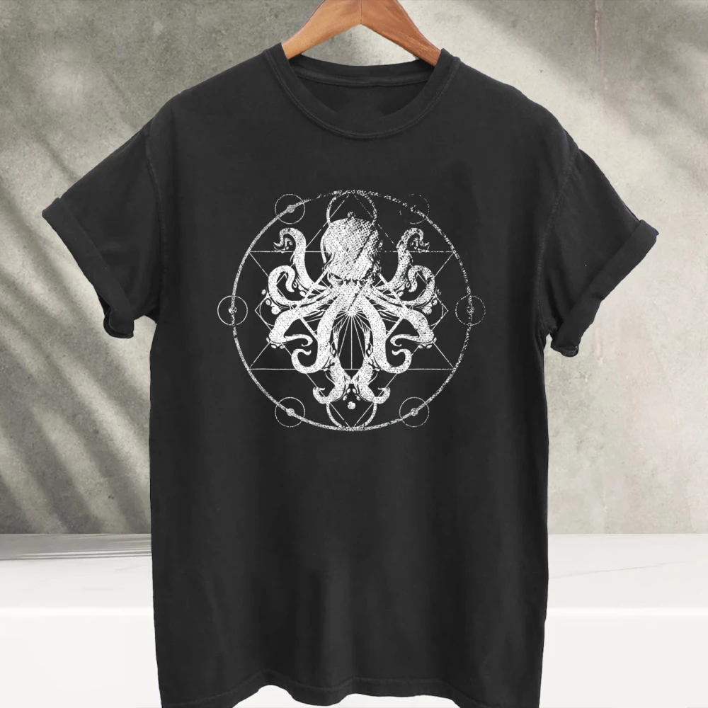 Occult Sacred Geometry White Octopus Graphic T‑Shirt Mystic Esoteric Magic Circle Cthulhu Sea Creature Distressed Cotton Tee Top