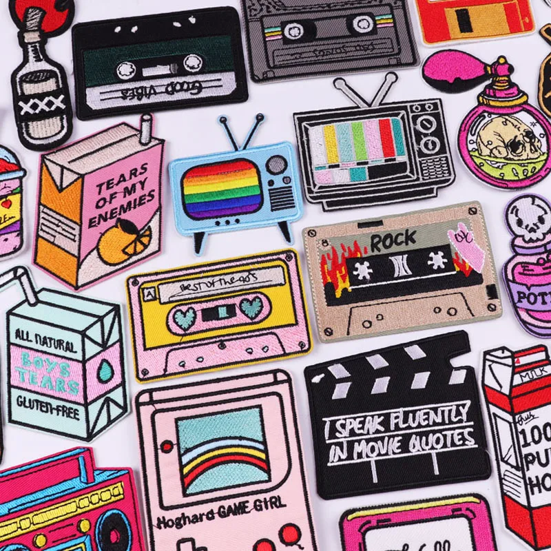 Cartoon Band TV Stickerei Patch Flasche Patch Für Kleidung Thermoadhäsive Patches Auf Kleidung Brief Aufkleber Eisen Auf Patches DIY