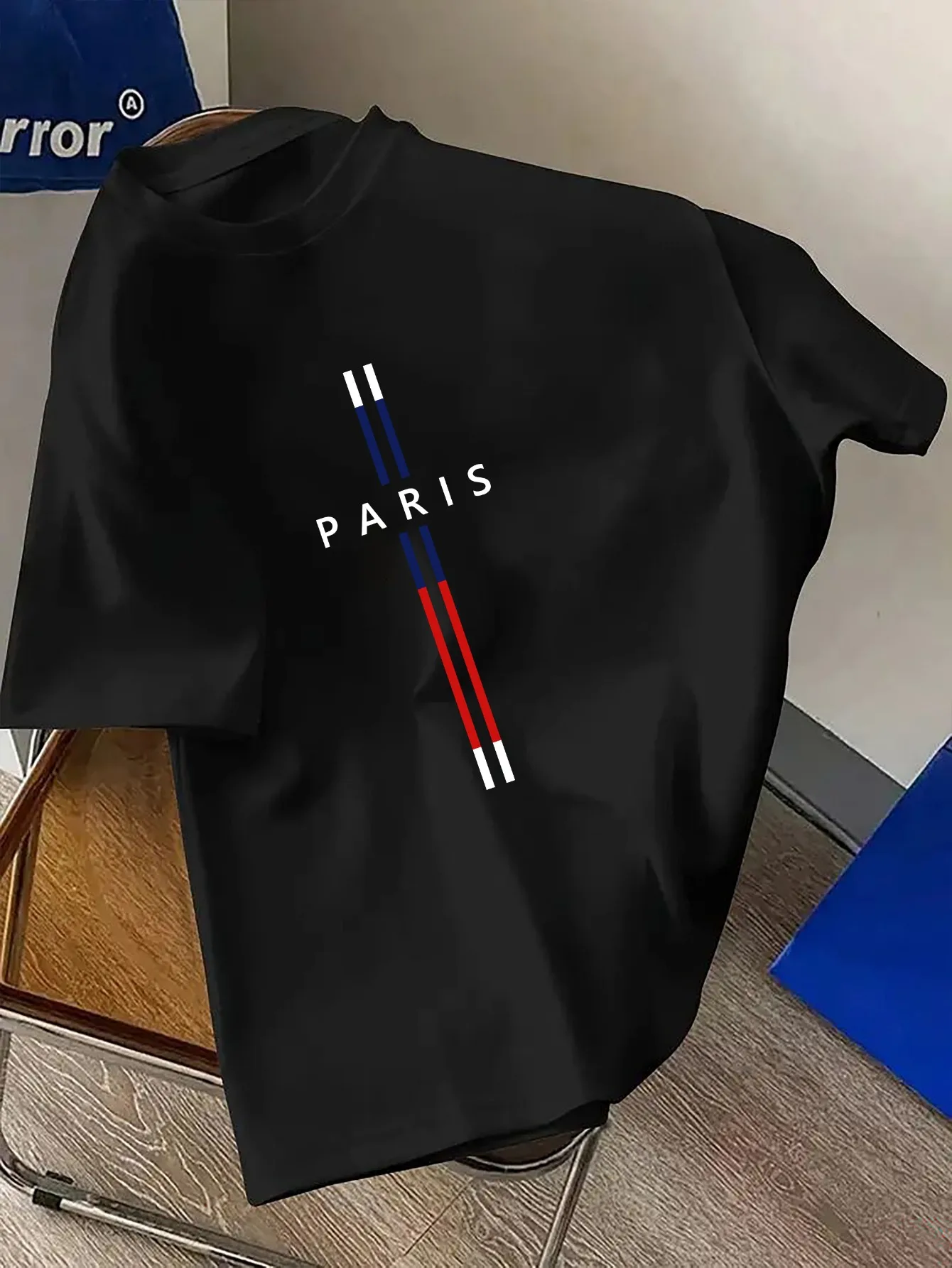 القمصان الرجالية هي بلايز صيفية متعددة الاستخدامات لأزياء الرجال