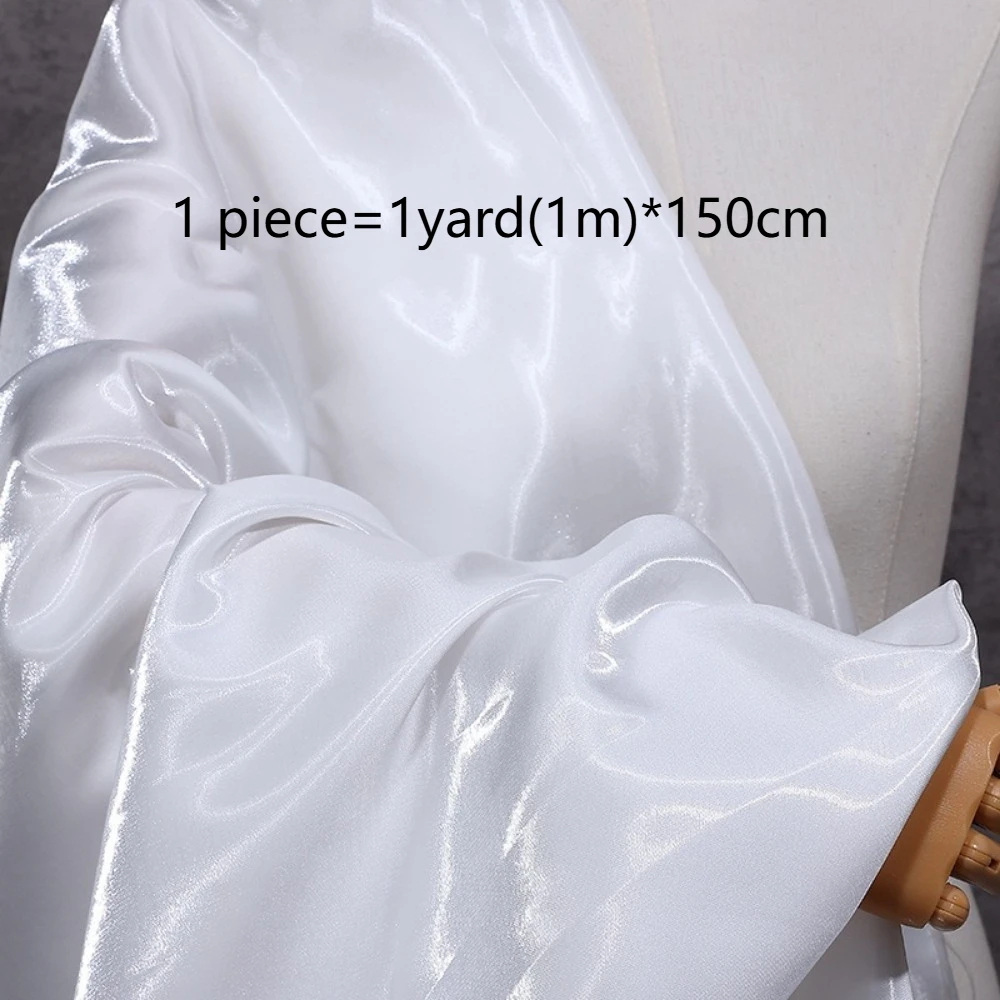 Polyester Liquid Water Satin Fabric Thickened Natural Reflective Crystal Silk Satin Flash Crisp Cloth Wedding Dress Decorative