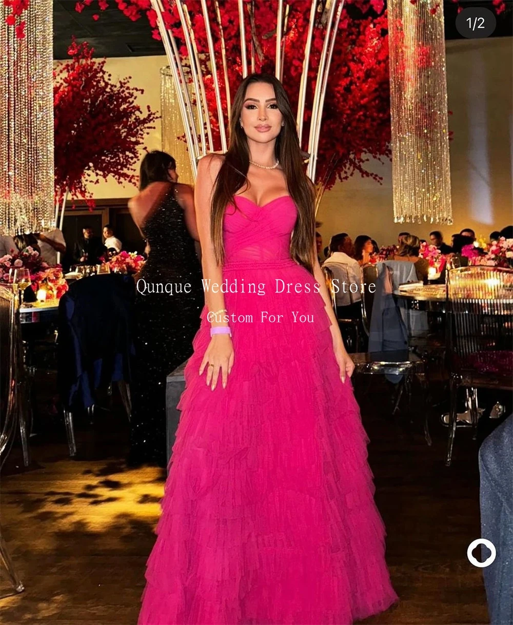 Qunque Fuchsia Frill-Layered Tulle A-Line Evening Dresses Customized Sleeveless Pleats Prom Gowns Sexy Sweetheart Party Dresses