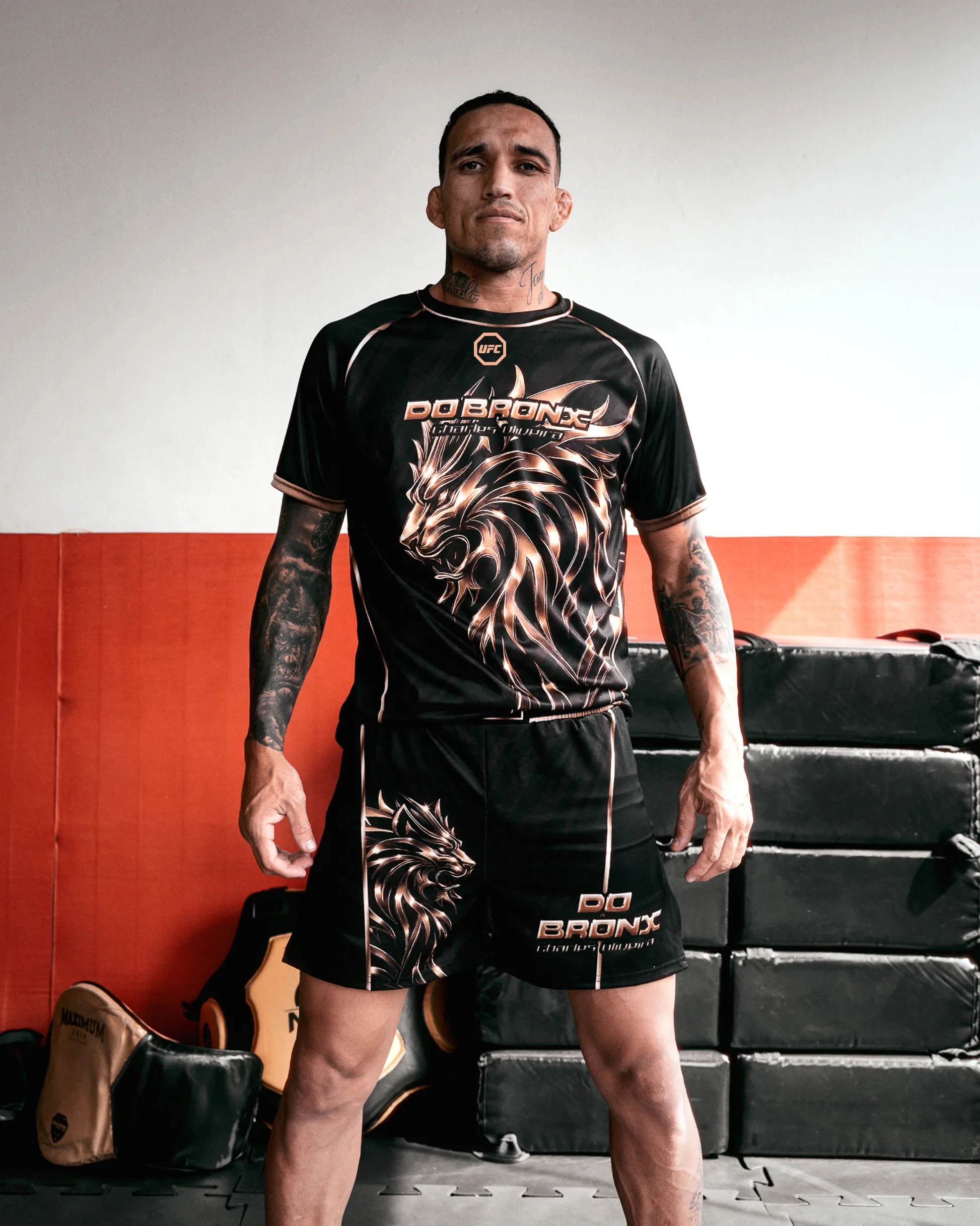 新しい UFC トップファイティングボクシングエキスパートチャールズプレダドール半袖ショートセット男性女性ルーズ通気性速乾性スポーツスーツ