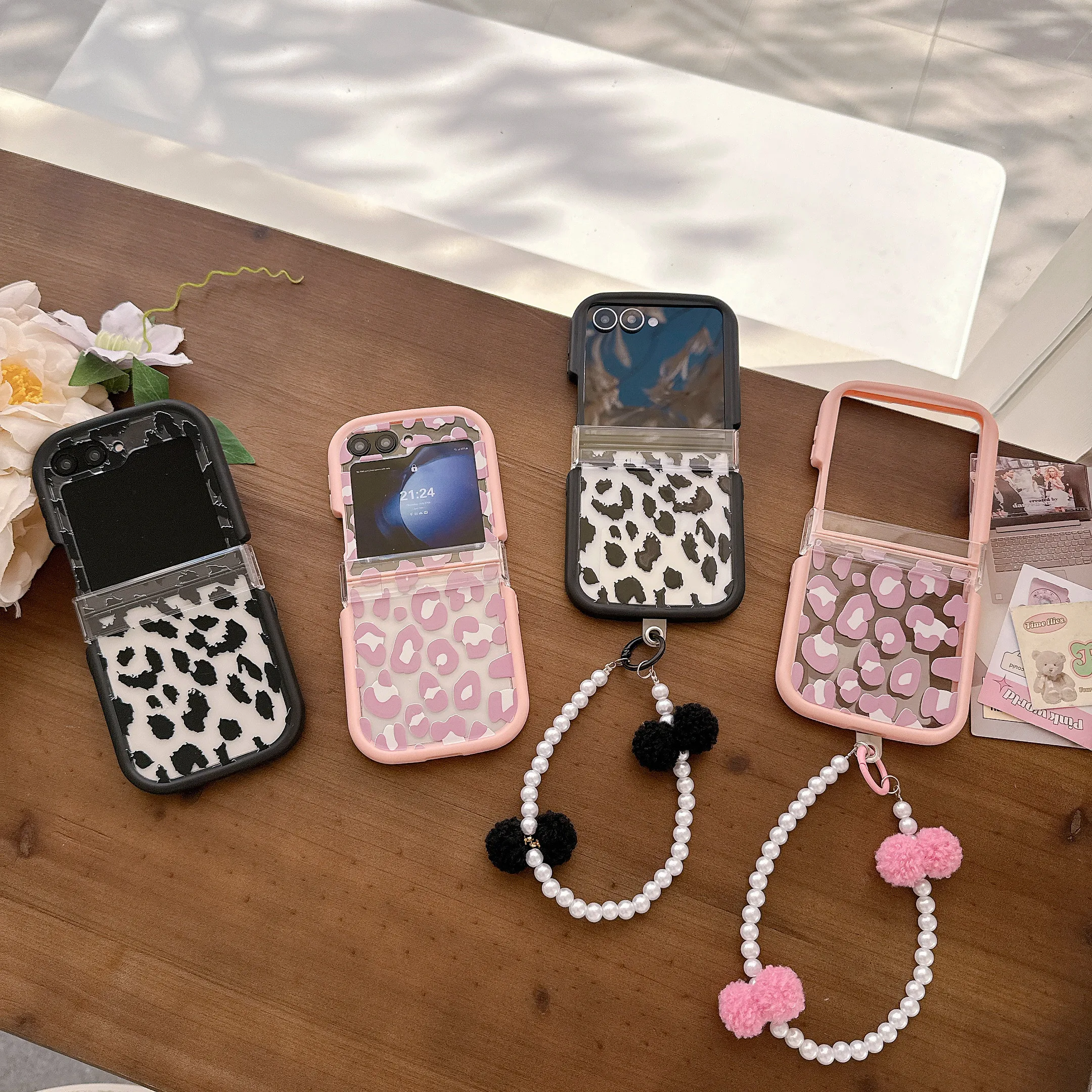 Fashion Leopard Pattern Case for Samsung Galaxy Z Flip 7/6/5/4/3 Anti-drop Protective Shell with Phone Charm Trendy Y2K Style