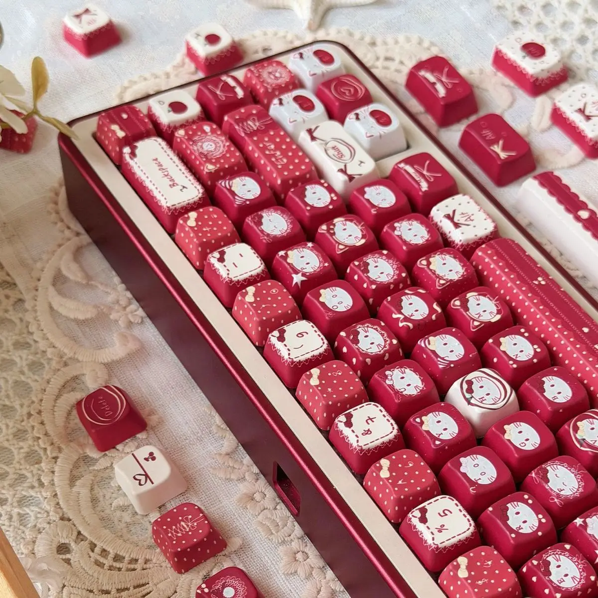 Sanrio Hello Kitty Retro Red Velvet Pbt Keycaps, 129 Keys Custom Keycaps, Compatible with 61-108 Keys Mechanical Gaming Keyboard view 4